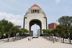 Insurgentes 96